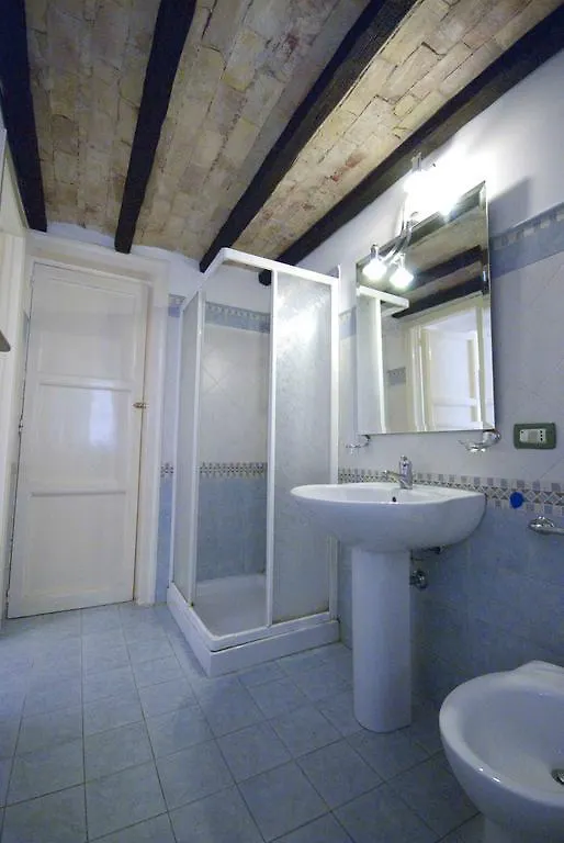 Piccola Sicilia Hotel Palermo 2*,  Italy